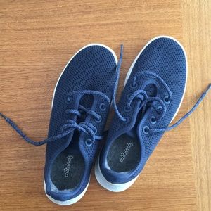 Allbirds Tree Runner Kauri Marine Blue Size 8